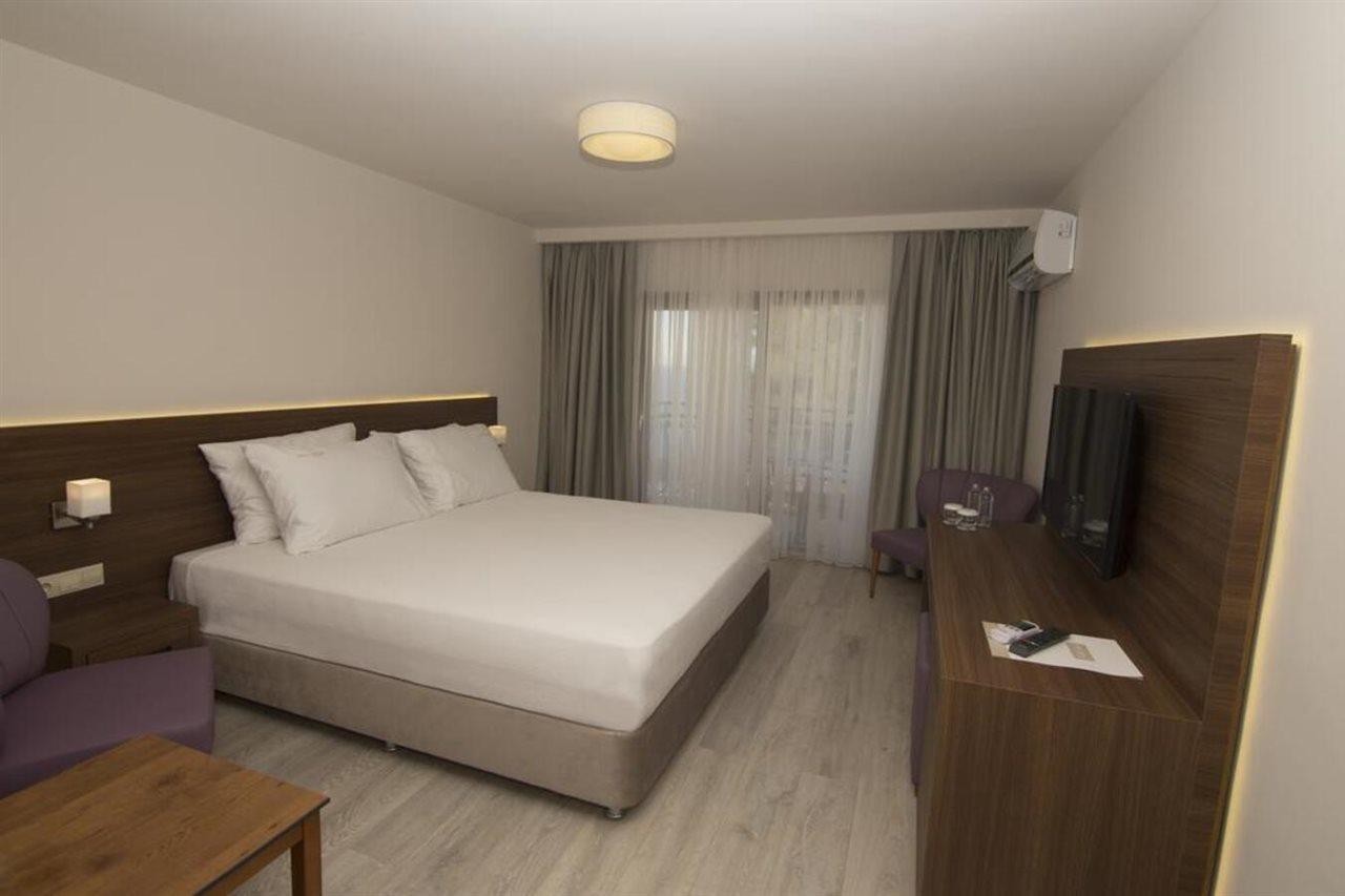 Neopol Hotel Kusadası Eksteriør bilde