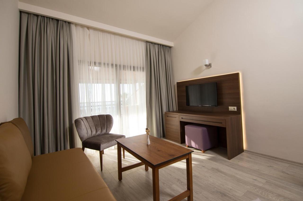 Neopol Hotel Kusadası Eksteriør bilde