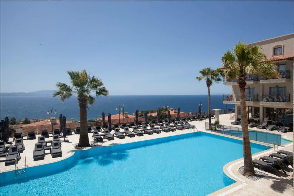 Neopol Hotel Kusadası Eksteriør bilde